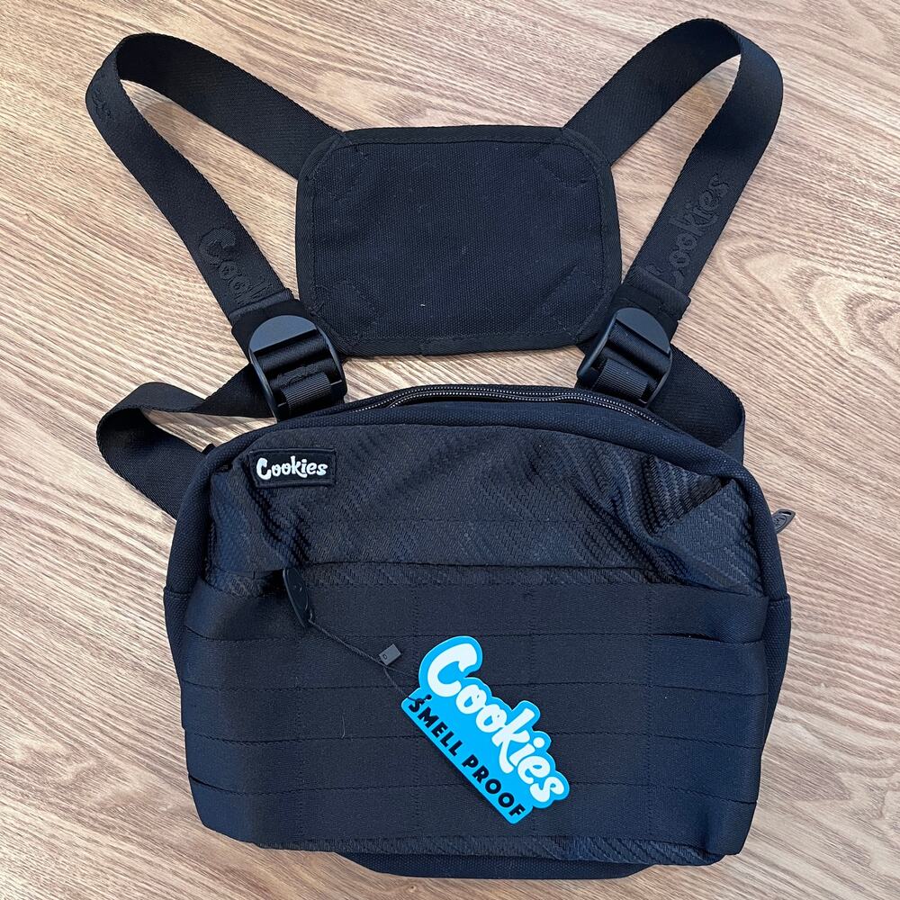 Cookies SF Smell Proof Body Chest/Back Bag NWT Never Used